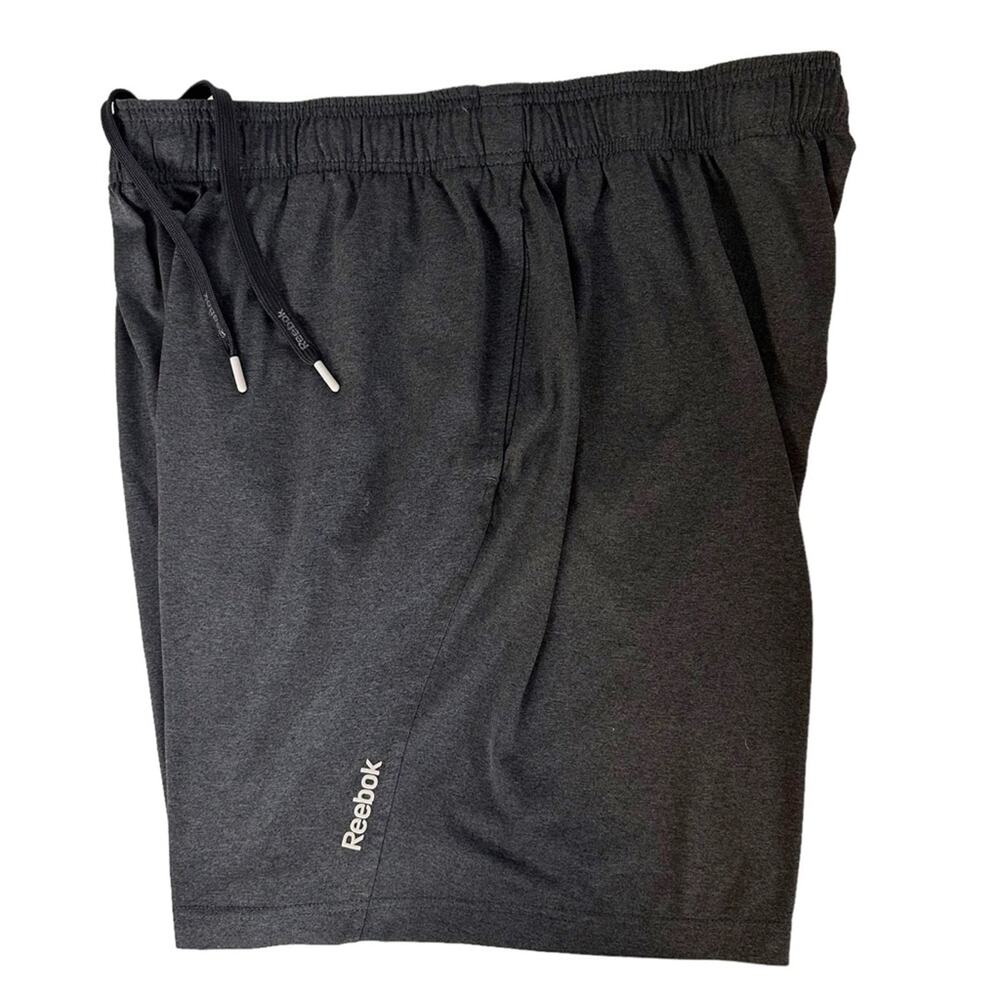 Reebok Athletic Shorts XL Gym Basketball Sportswear Pockets Charcoal Drawstring
